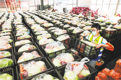 共擔(dān)風(fēng)雨，“襄”助守“滬”——襄陽160噸愛心蔬菜馳援上海